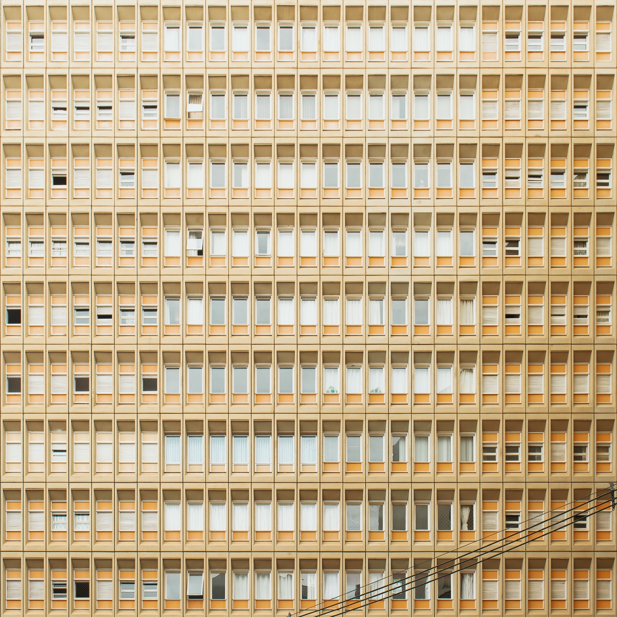Edifício Araucária — Eduardo Sinegaglia