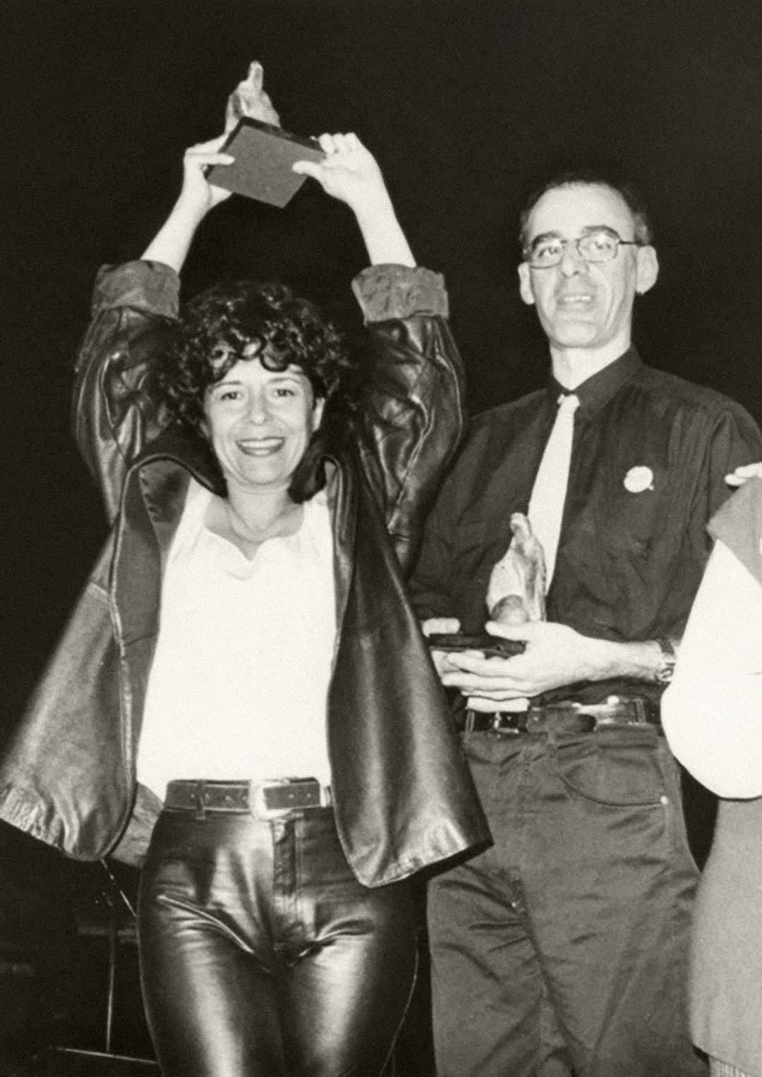 Alice Ruiz com Caio Fernando de Abreu, recebendo o Jabuti de Poesia de 1989