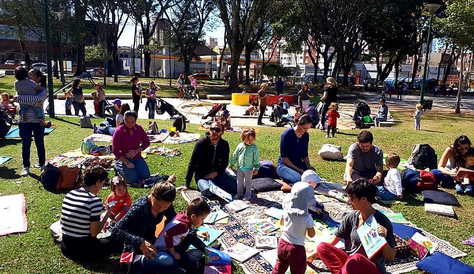 Biblioteca organiza mais um Piquenique Literário nesta quinta-feira