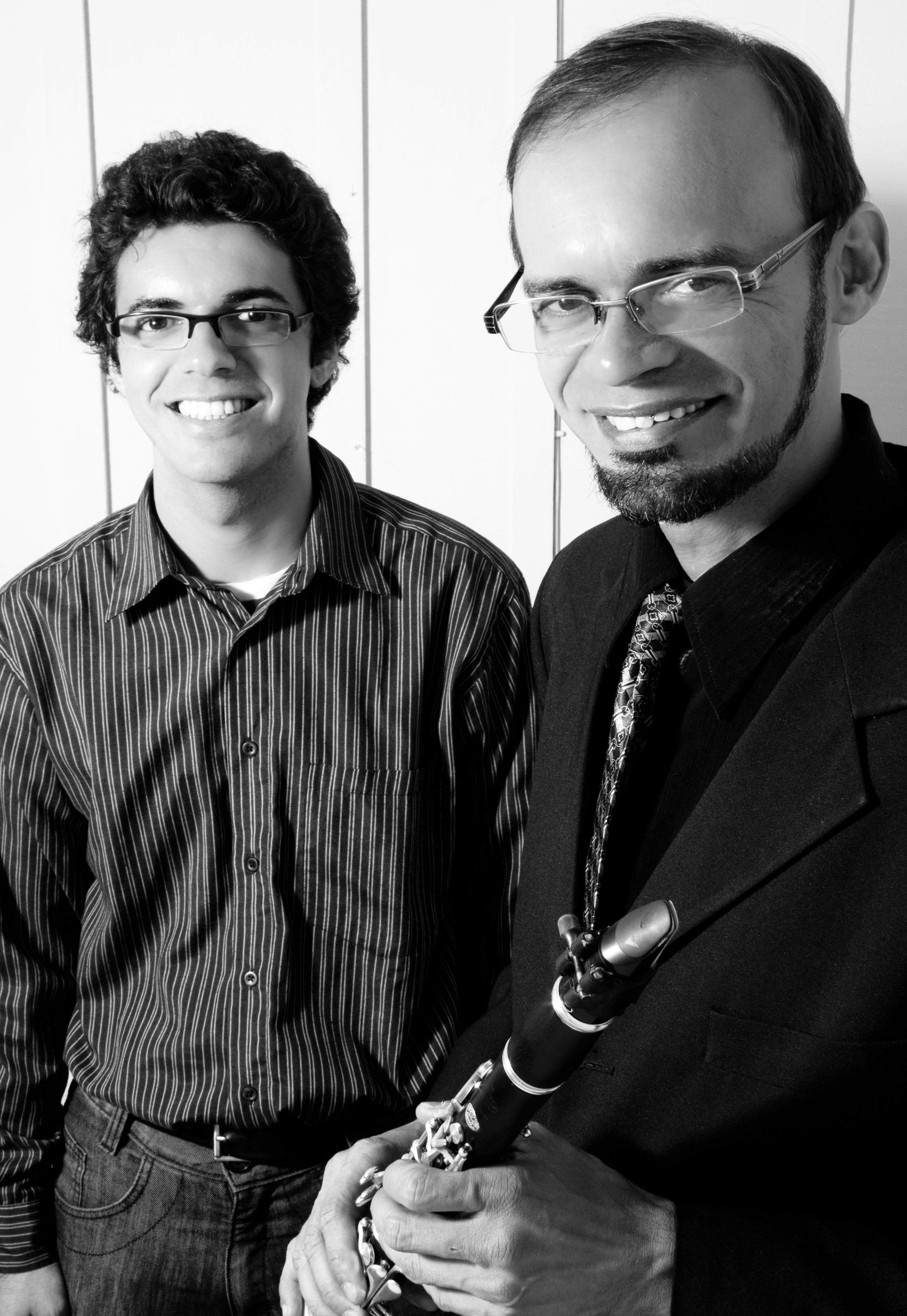 Duo instrumental presta homenagem a Debussy na Biblioteca Pública