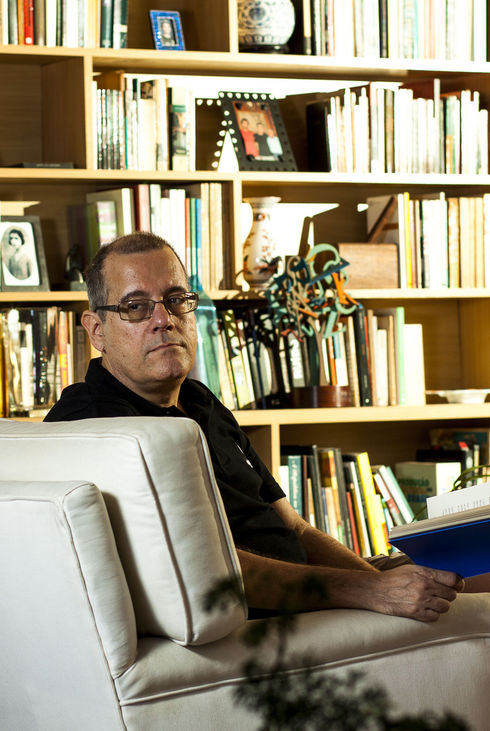 PDF) Entrevista com o Tradutor Paulo Henriques Britto