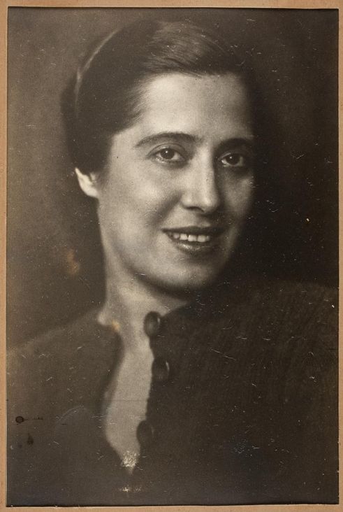 Lucia Miguel Pereira