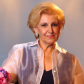 Orly Bach é cantora e empresária