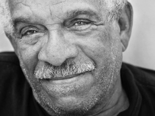 Derek_Walcott