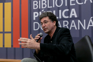 Paulo Cesar Araújo