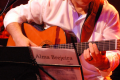 Lydio Roberto apresenta o espetáculo “Terra Canção” nesta sexta-feira, 24 de agosto, no projeto “Música na Biblioteca”