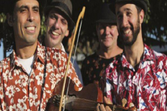 Especializado em ritmos como xote, baião, maracatu e samba, o “Forró de Rabeca” existe desde 2007, idealizado pelo rabequeiro Carlos Ferraz.