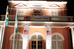 Fachada da Biblioteca Pública Mário Lobo