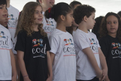 coral gira mundo