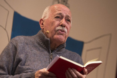 Escritor na Biblioteca_Silviano
