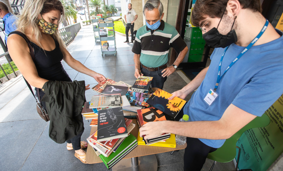 Leitura Pública com funcionários da BPP