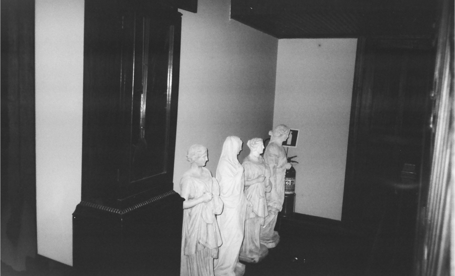 Monique Eveline Grings