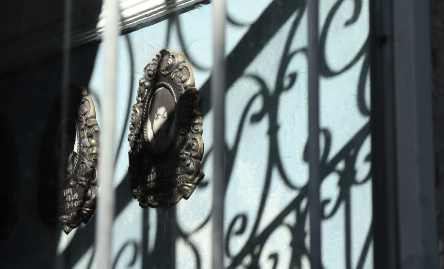 Ao eterno, ao efêmero 12