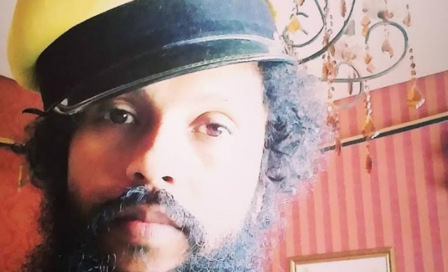 musicacabes Alienação AfroFuturista