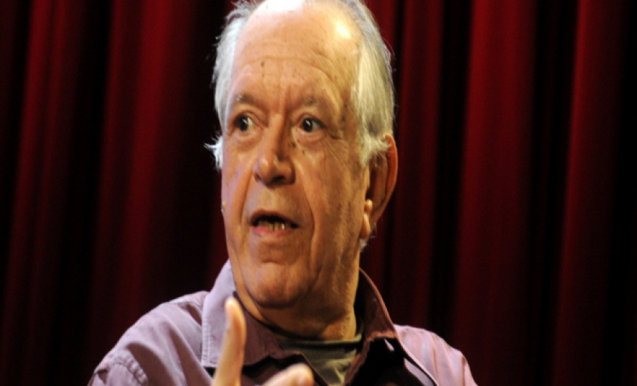 Antônio Torres ministra oficina de crônica na BPP