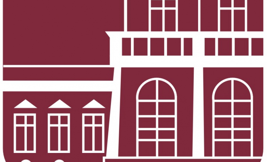 A abertura da Biblioteca Mário Lobo foi viabilizada com patrocínio da Renault do Brasil, Copel e Terminal de Contêineres de Paranaguá (TCP), via projeto apresentado pela Associação dos Amigos da Biblioteca Pública do Paraná e aprovado pela Lei Rouanet, do Mistério da Cultura.