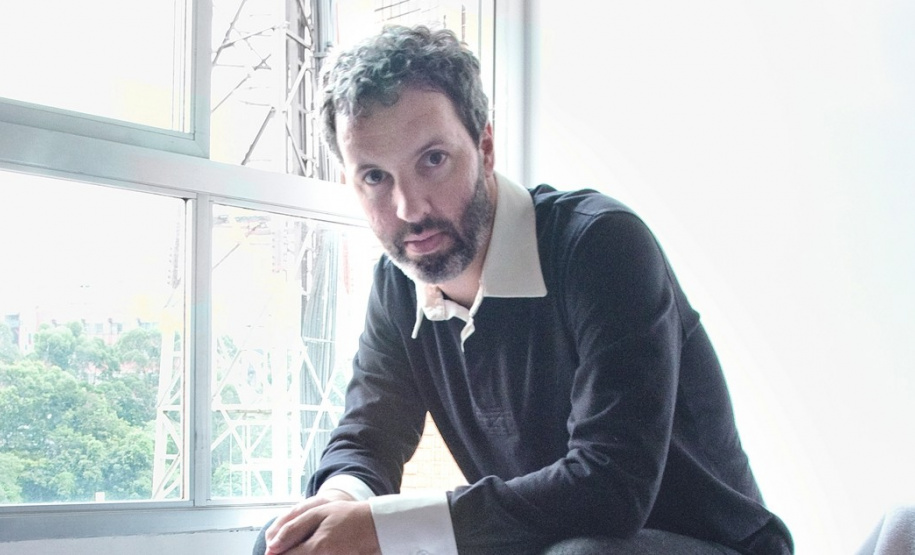 Michel Laub x