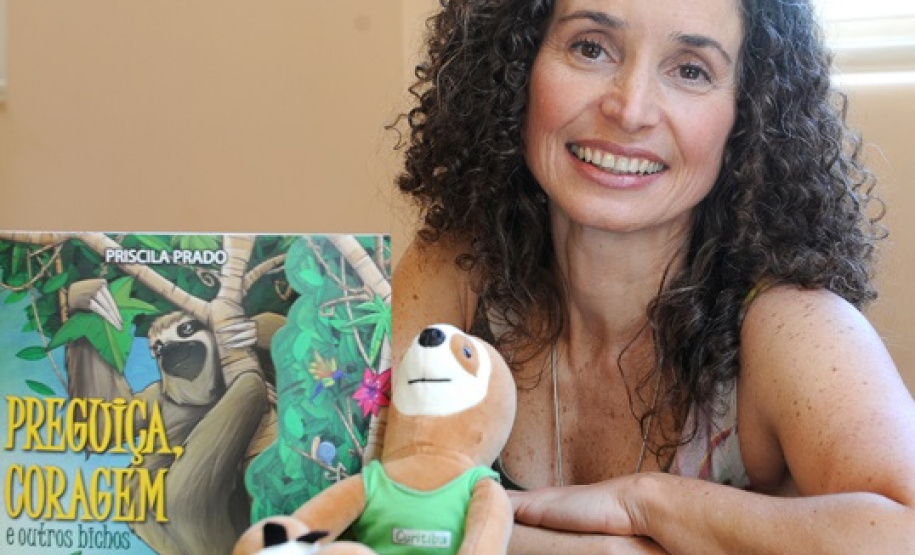 Aventuras literárias com Priscila Prado